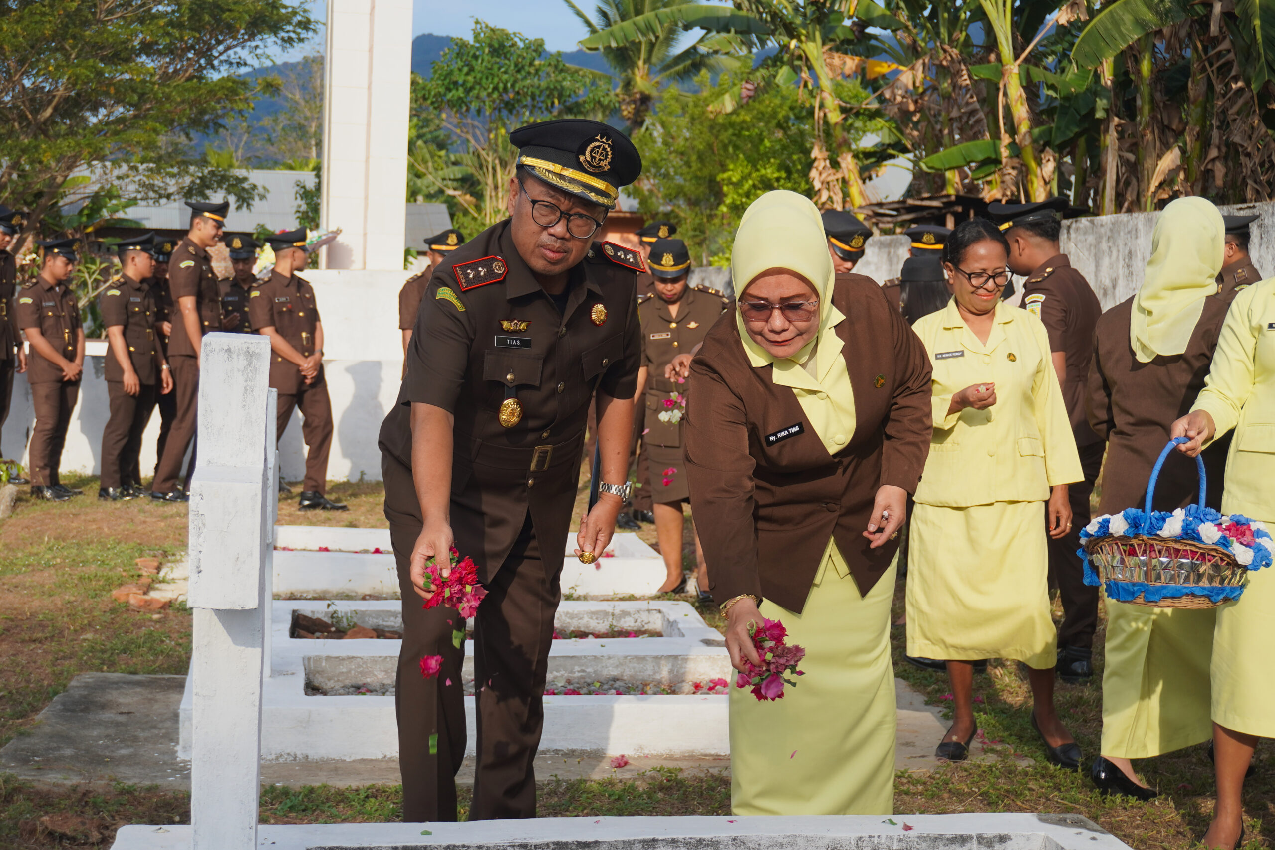 Ziarah ke Taman Makam Pahlawan Peringatan Hari Lahir Kejaksaan RI ke-80